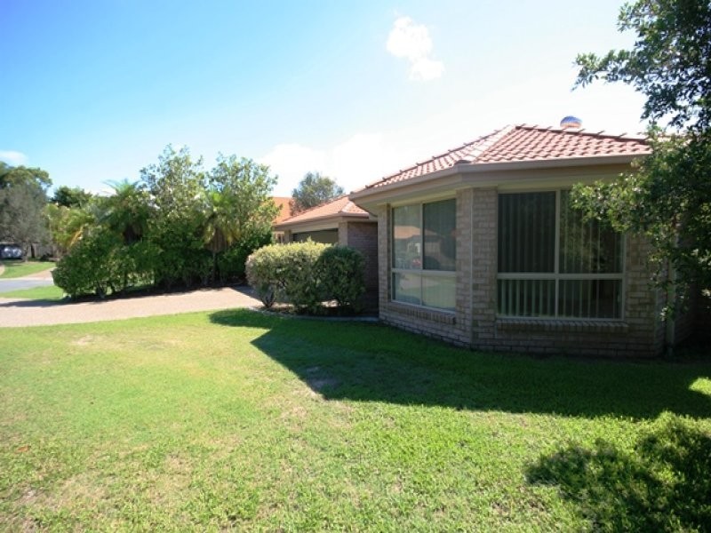 19 Greensborough Crescent, Parkwood QLD 4214