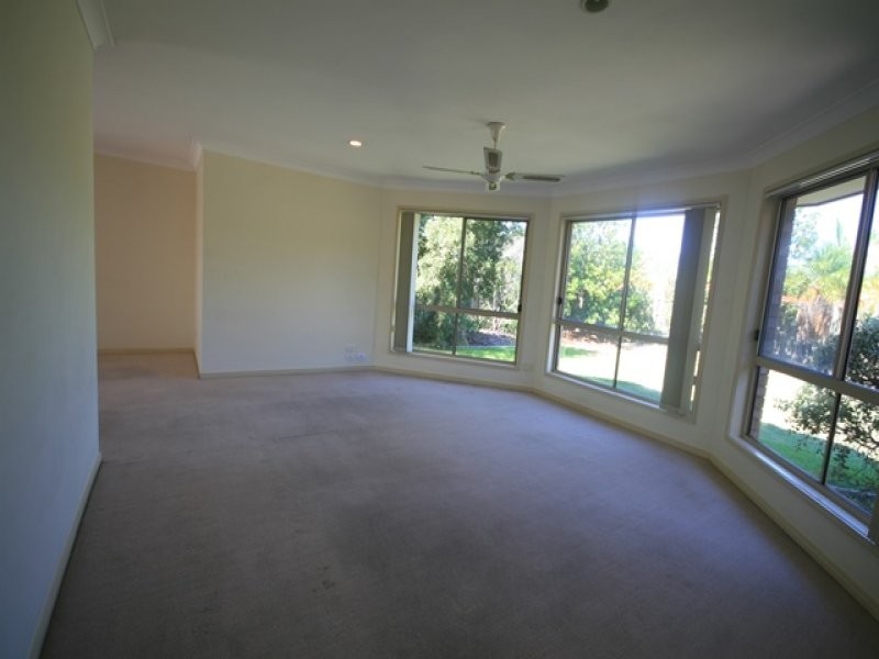 19 Greensborough Crescent, Parkwood QLD 4214