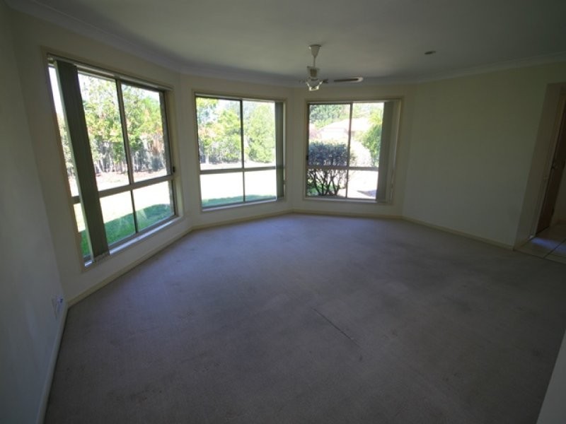 19 Greensborough Crescent, Parkwood QLD 4214