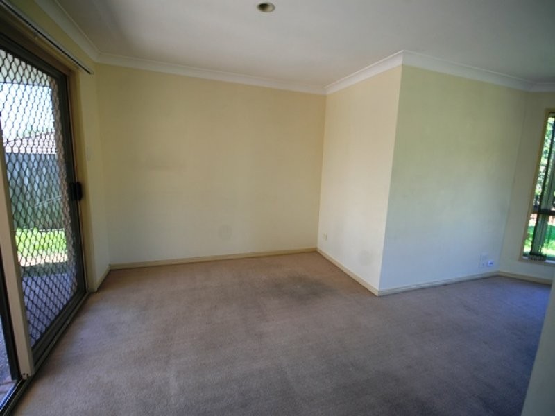 19 Greensborough Crescent, Parkwood QLD 4214