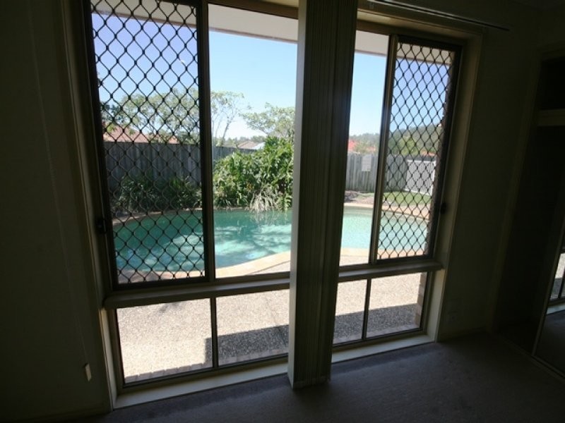 19 Greensborough Crescent, Parkwood QLD 4214