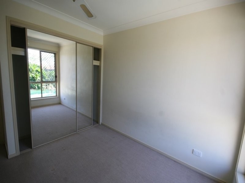 19 Greensborough Crescent, Parkwood QLD 4214