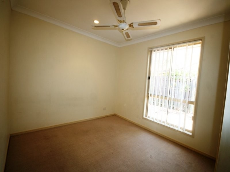 19 Greensborough Crescent, Parkwood QLD 4214