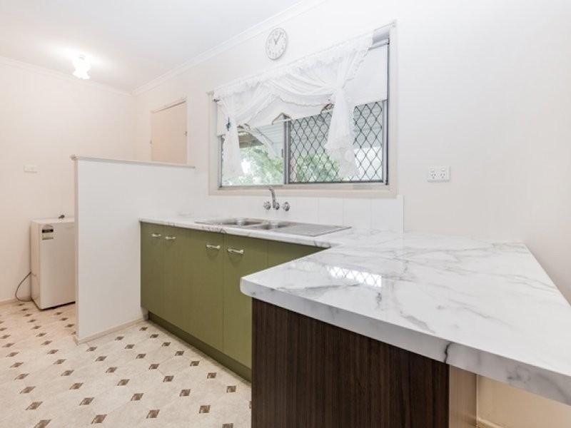 21 Kathleen Avenue, Southport QLD 4215