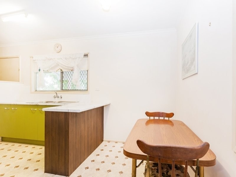 21 Kathleen Avenue, Southport QLD 4215