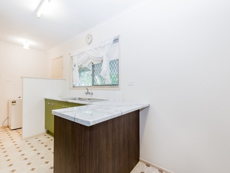 21 Kathleen Avenue, Southport QLD 4215
