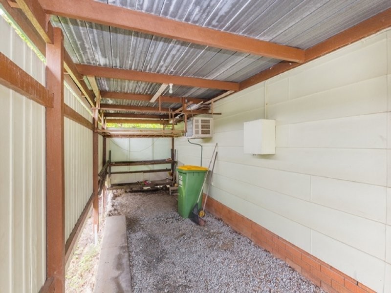 21 Kathleen Avenue, Southport QLD 4215