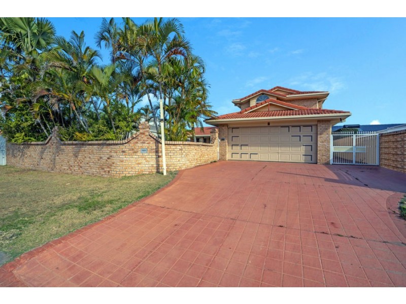 6 Salamander Court, Mermaid Waters QLD 4218