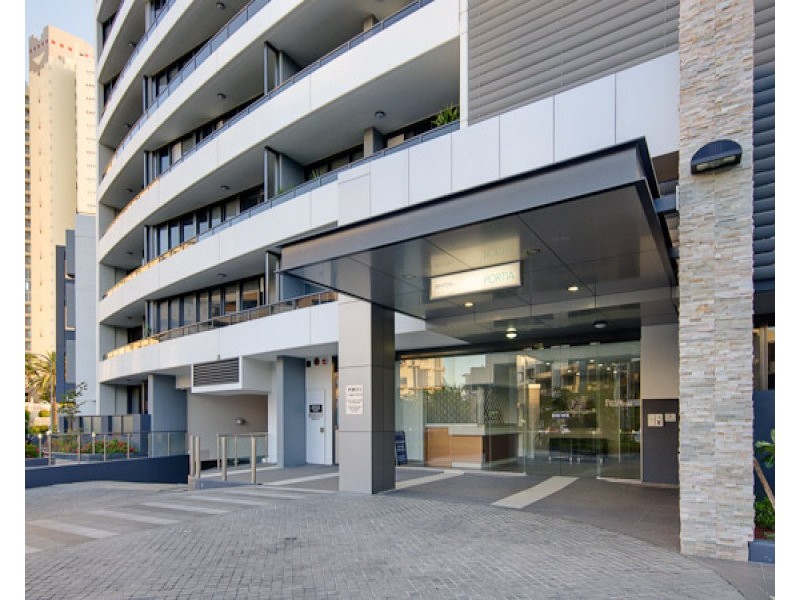 2101/2 Aqua Street, Southport QLD 4215