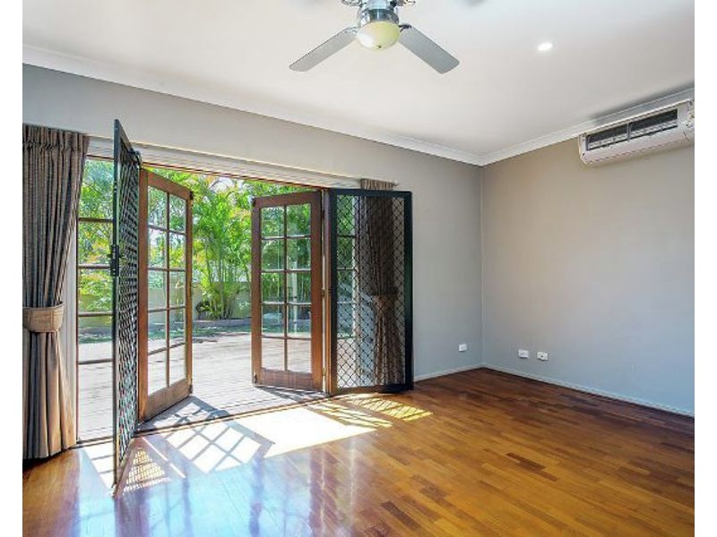 56 Melbourne Road, Arundel QLD 4214