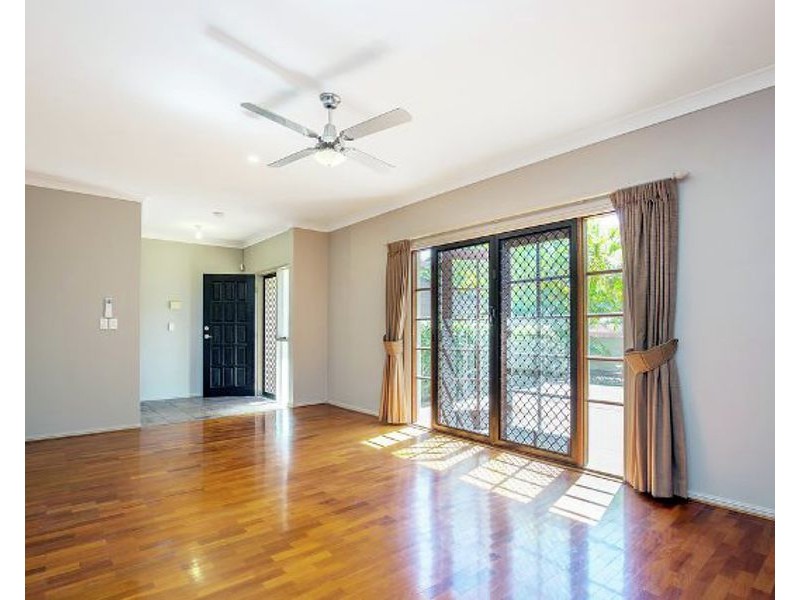 56 Melbourne Road, Arundel QLD 4214