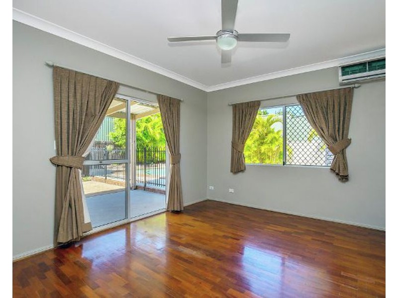 56 Melbourne Road, Arundel QLD 4214