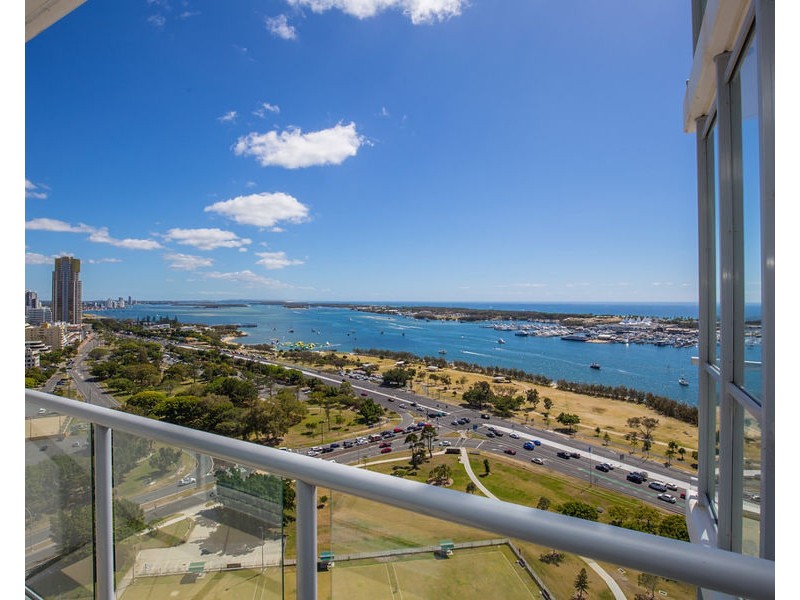 2305/1 Como Crescent, Southport QLD 4215