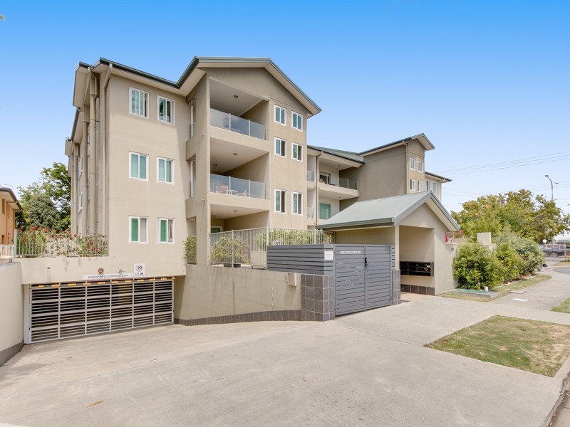 18 Rose Street, Southport QLD 4215