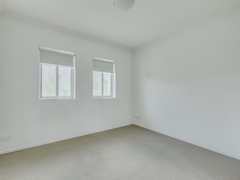 18 Rose Street, Southport QLD 4215