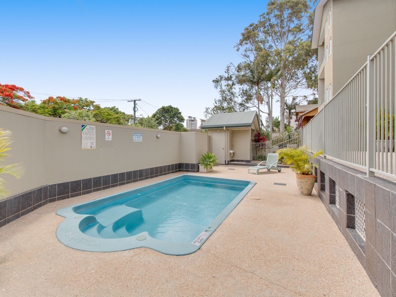 18 Rose Street, Southport QLD 4215