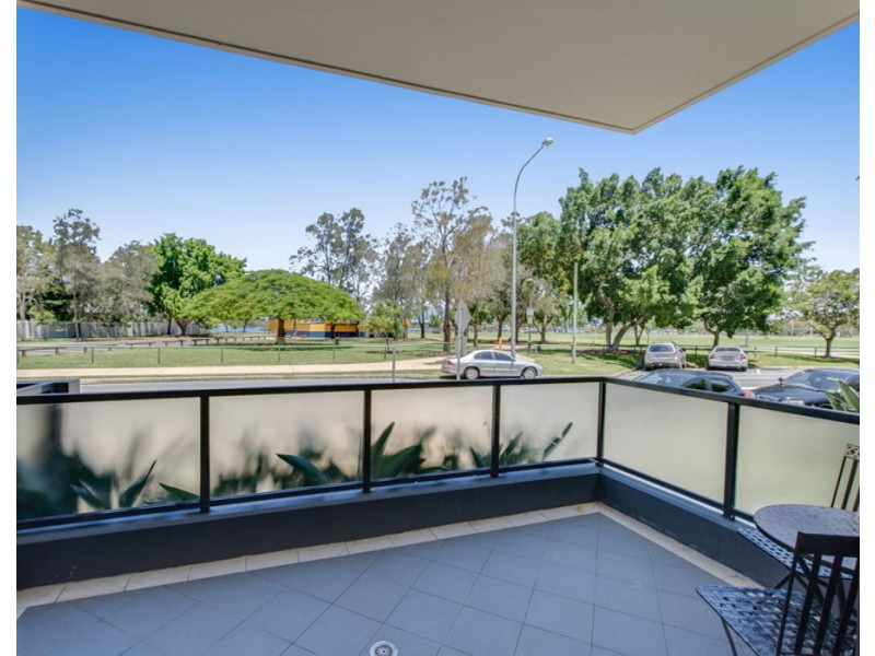 414/2 Aqua Street, Southport QLD 4215