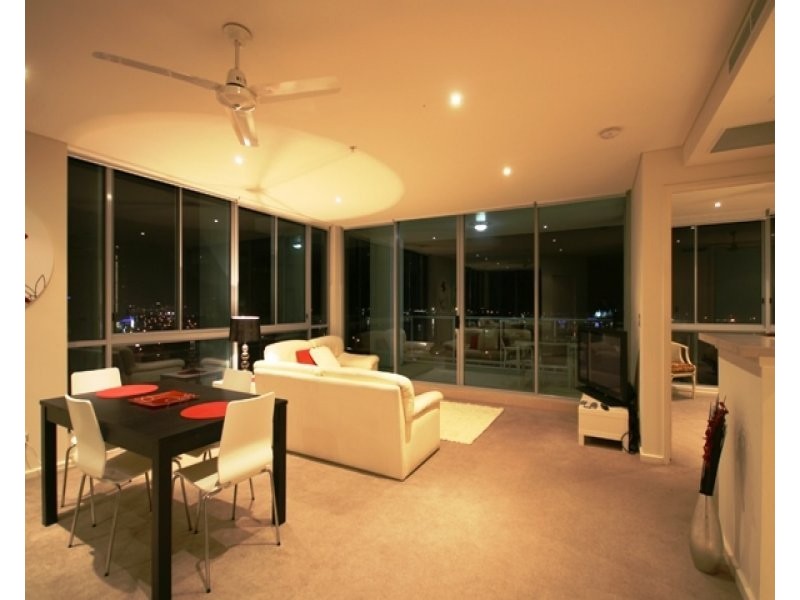 1504/1 Como Crescent, Southport QLD 4215