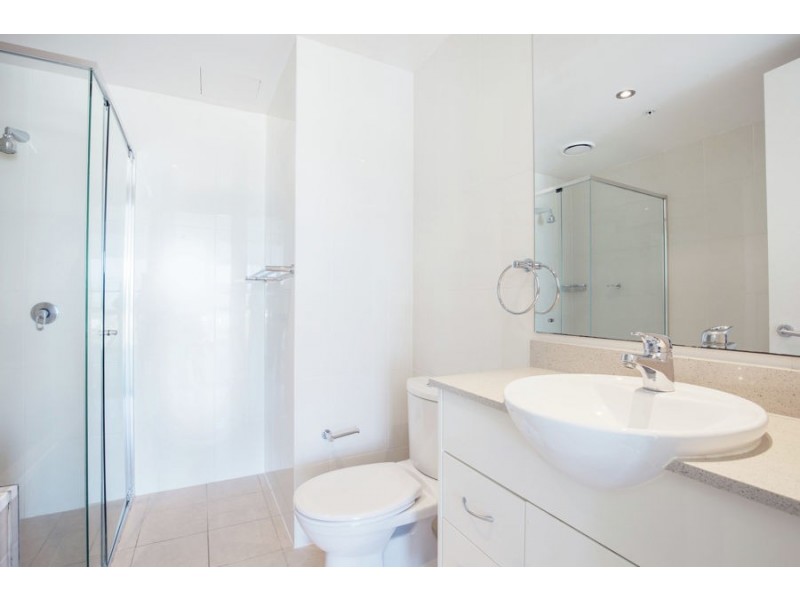 2802/1 Como Crescent, Southport QLD 4215