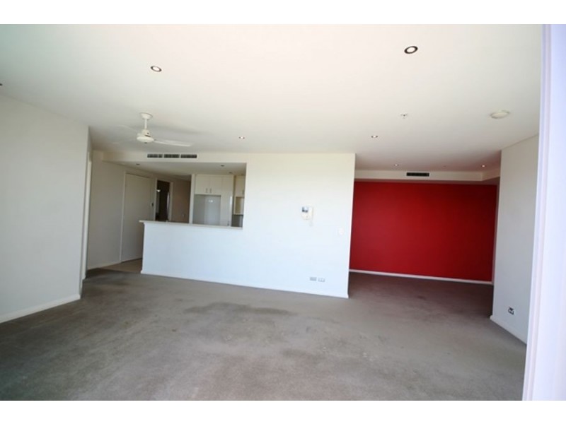 2802/1 Como Crescent, Southport QLD 4215