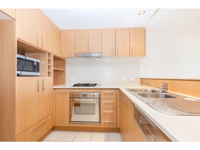 1103/50 Marine Parade, Southport QLD 4215