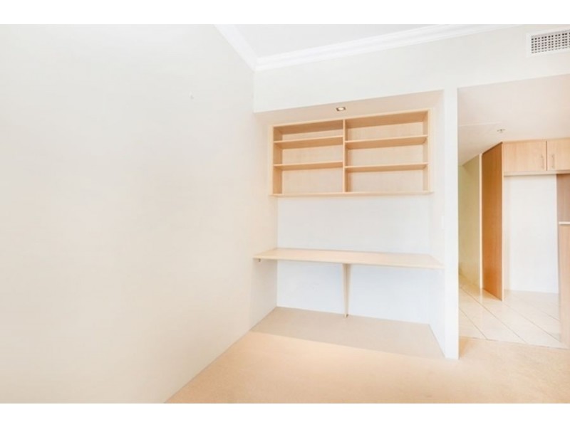 1103/50 Marine Parade, Southport QLD 4215