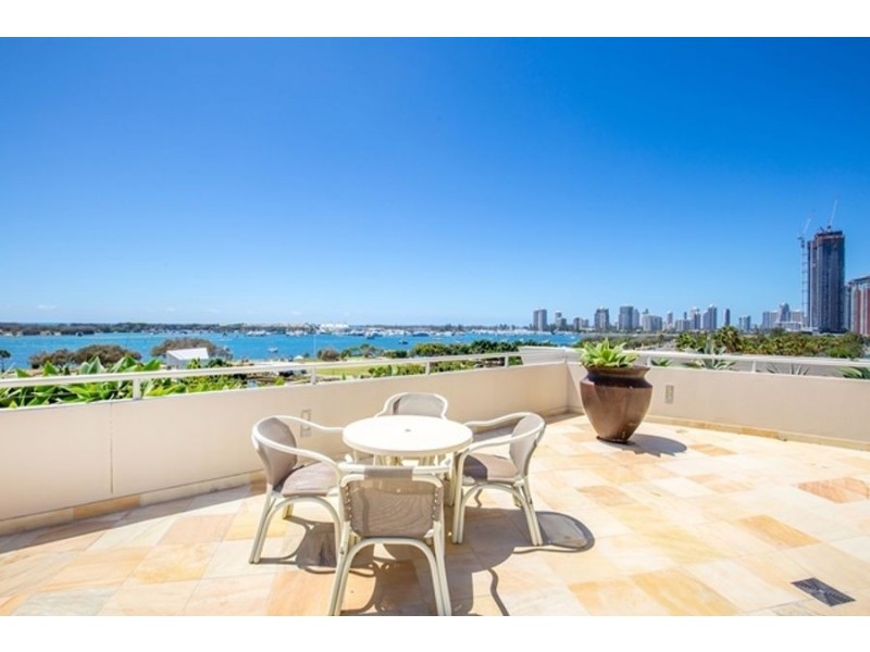 1103/50 Marine Parade, Southport QLD 4215