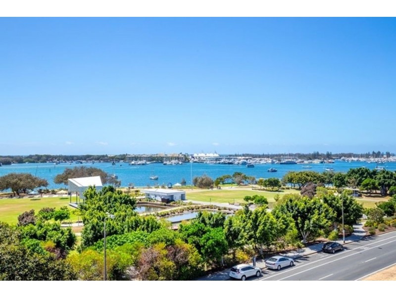 1103/50 Marine Parade, Southport QLD 4215