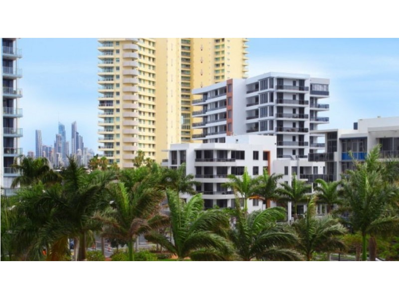708/1 Como Crescent, Southport QLD 4215
