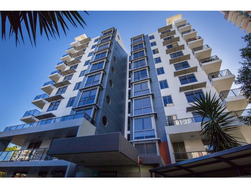 314/3 Como Crescent, Southport QLD 4215