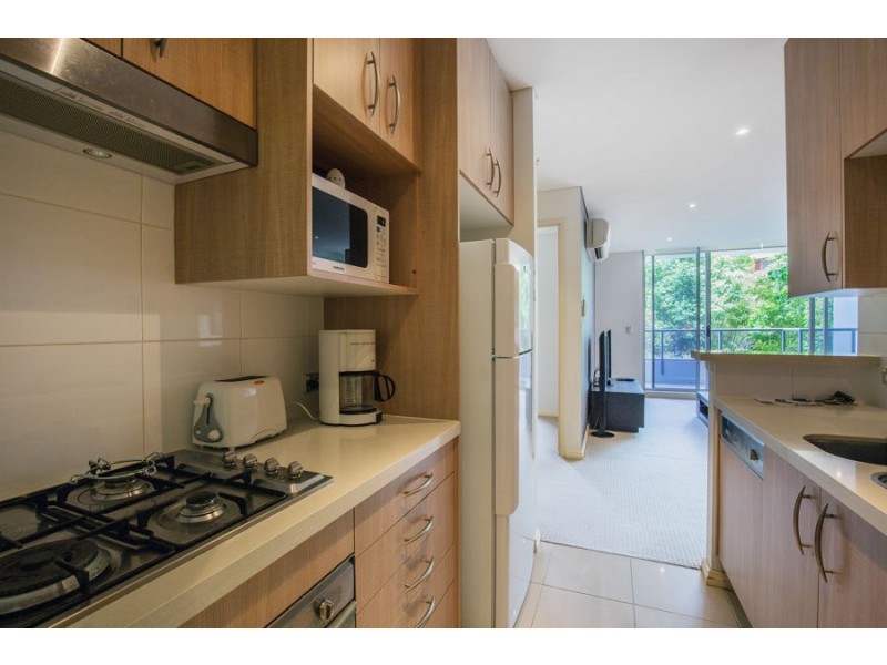 314/3 Como Crescent, Southport QLD 4215