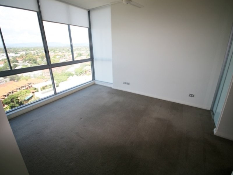 1709/1 Como Crescent, Southport QLD 4215