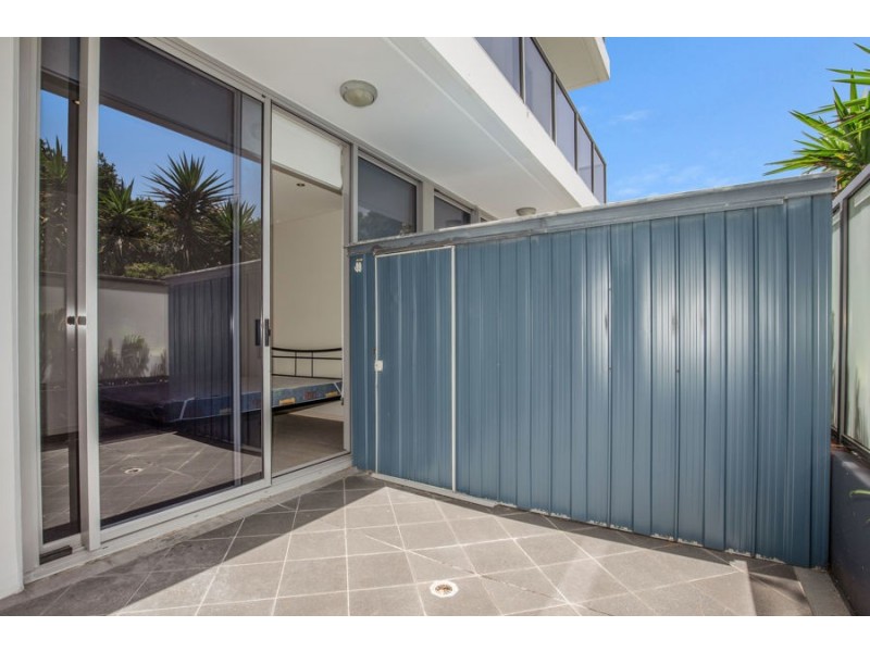 207/3 Como Crescent, Southport QLD 4215