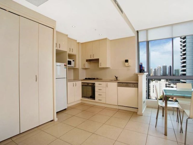 2108/1 Como Crescent, Southport QLD 4215