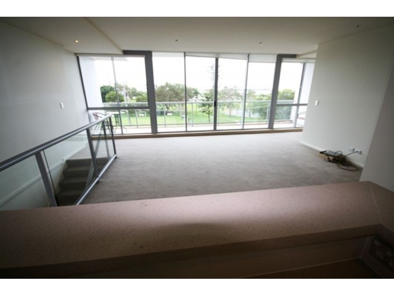 510/1 Como Crescent, Southport QLD 4215