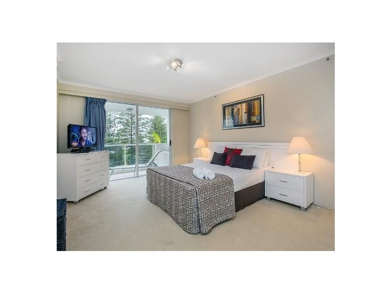 13/1 Hughes Avenue, Main Beach QLD 4217