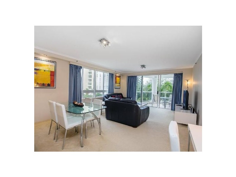 13/1 Hughes Avenue, Main Beach QLD 4217