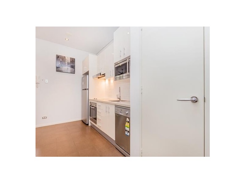 404/2 Aqua Street, Southport QLD 4215