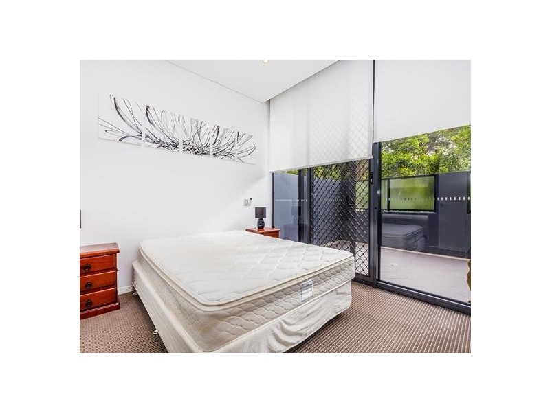 404/2 Aqua Street, Southport QLD 4215