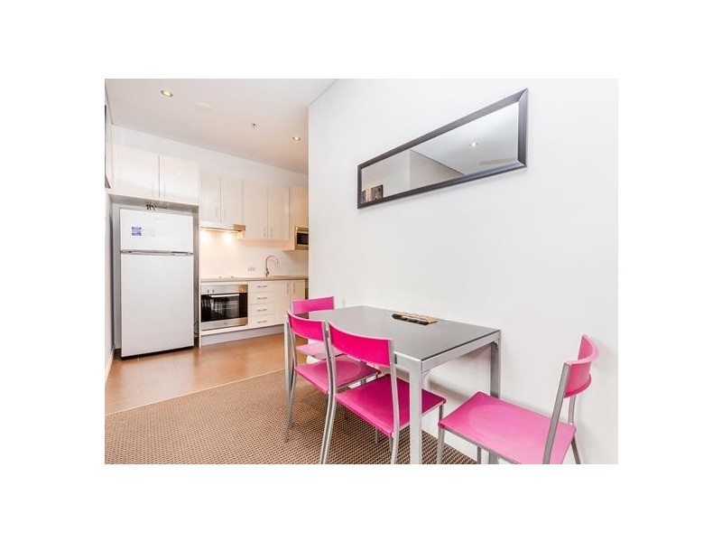 404/2 Aqua Street, Southport QLD 4215