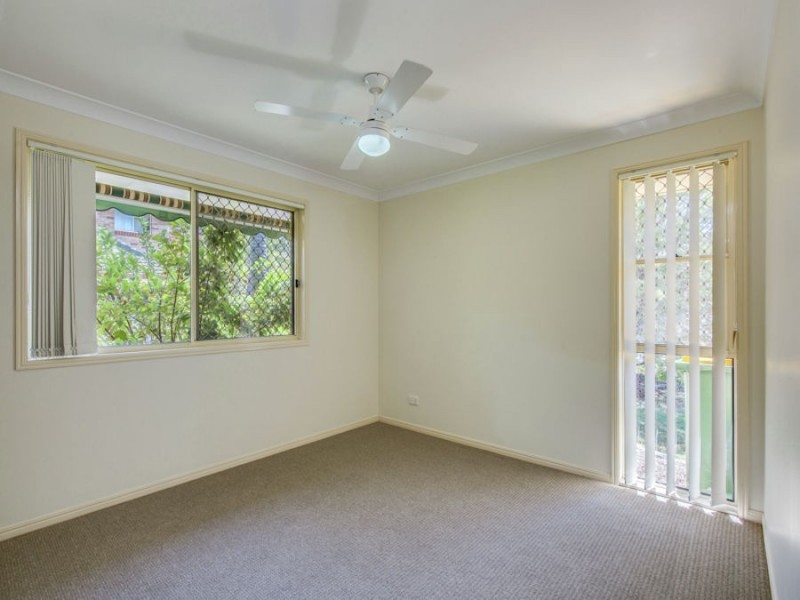 2 Brown Street, Labrador QLD 4215