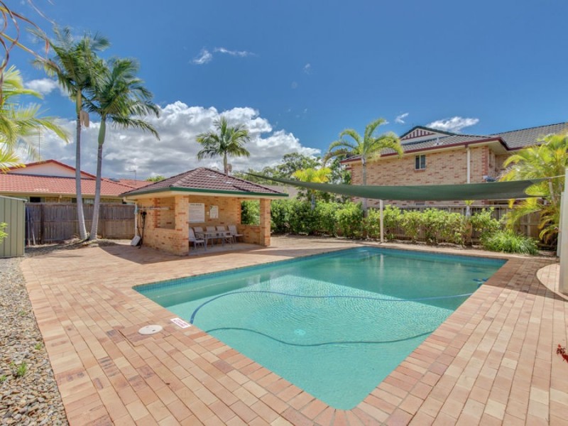 2 Brown Street, Labrador QLD 4215