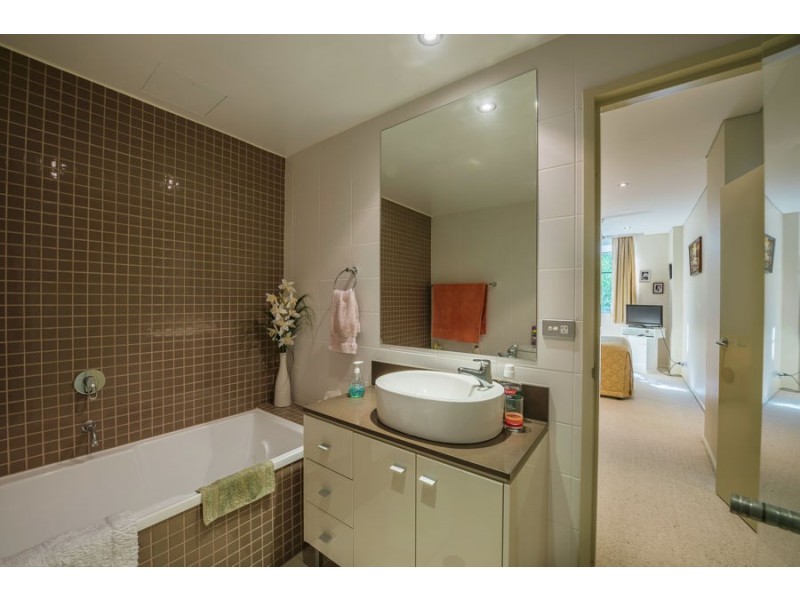 324 1-3 Aqua Street, Southport QLD 4215