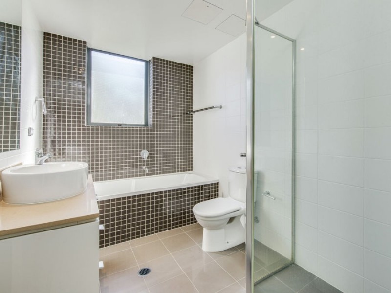 306/1 Aqua Street, Southport QLD 4215