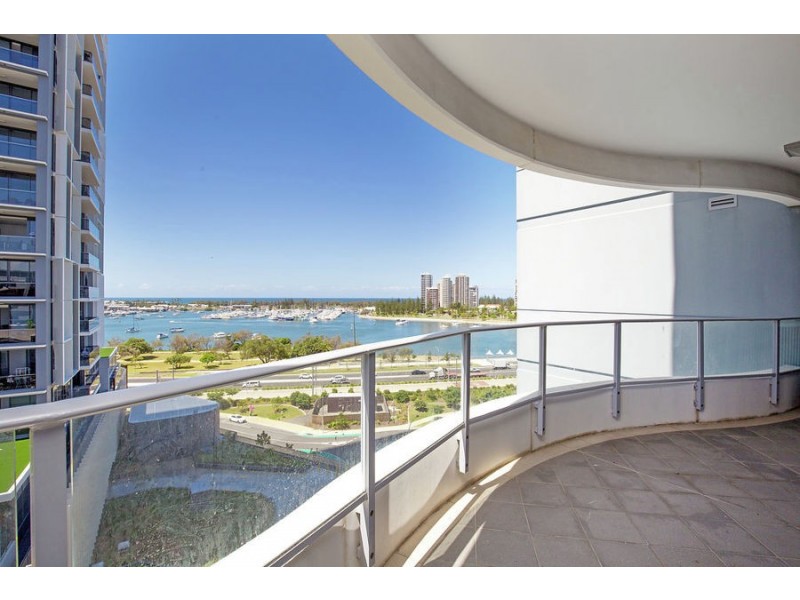 1203/4 Como Crescent, Southport QLD 4215