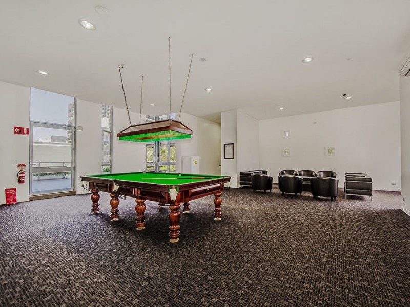 1203/4 Como Crescent, Southport QLD 4215