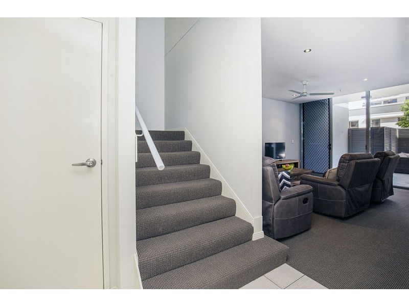 G/4 Como Crescent, Southport QLD 4215