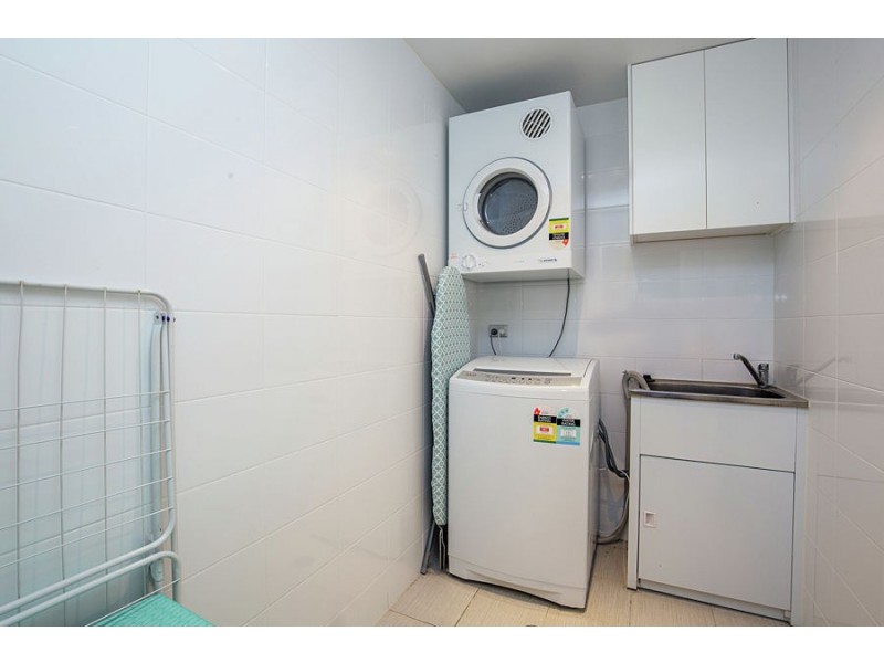 G/4 Como Crescent, Southport QLD 4215