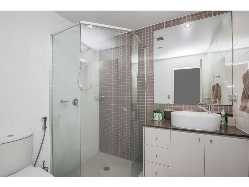 G/4 Como Crescent, Southport QLD 4215