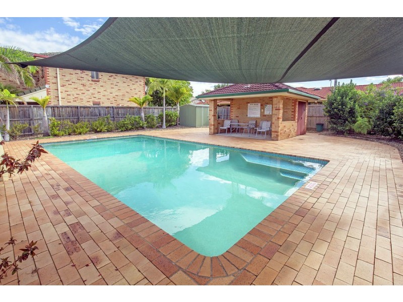 D/2 Brown Street, Labrador QLD 4215